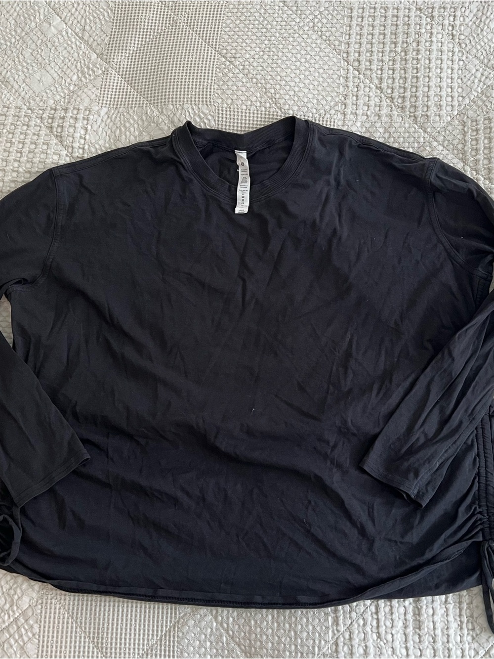 lululemon athletica Black long Sleeve Crew Tee size 10